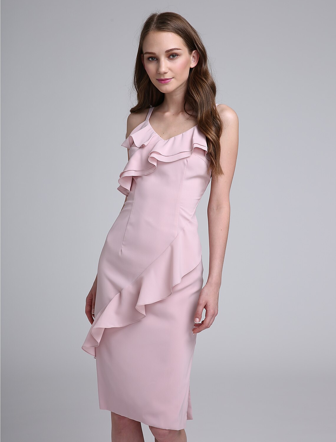 Luolandi Sheath / Column Bridesmaid Dress Spaghetti Strap Sleeveless Elegant Knee Length Chiffon