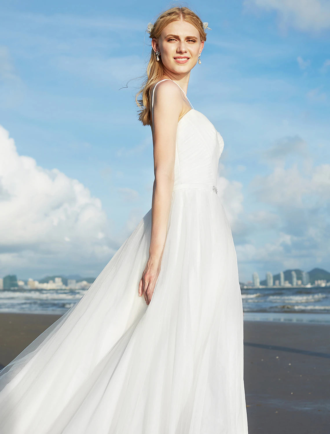 Luolandi Beach Wedding Dresses A-Line Spaghetti Strap Sleeveless Sweep / Brush Train Chiffon Bridal Gowns With Sashes
