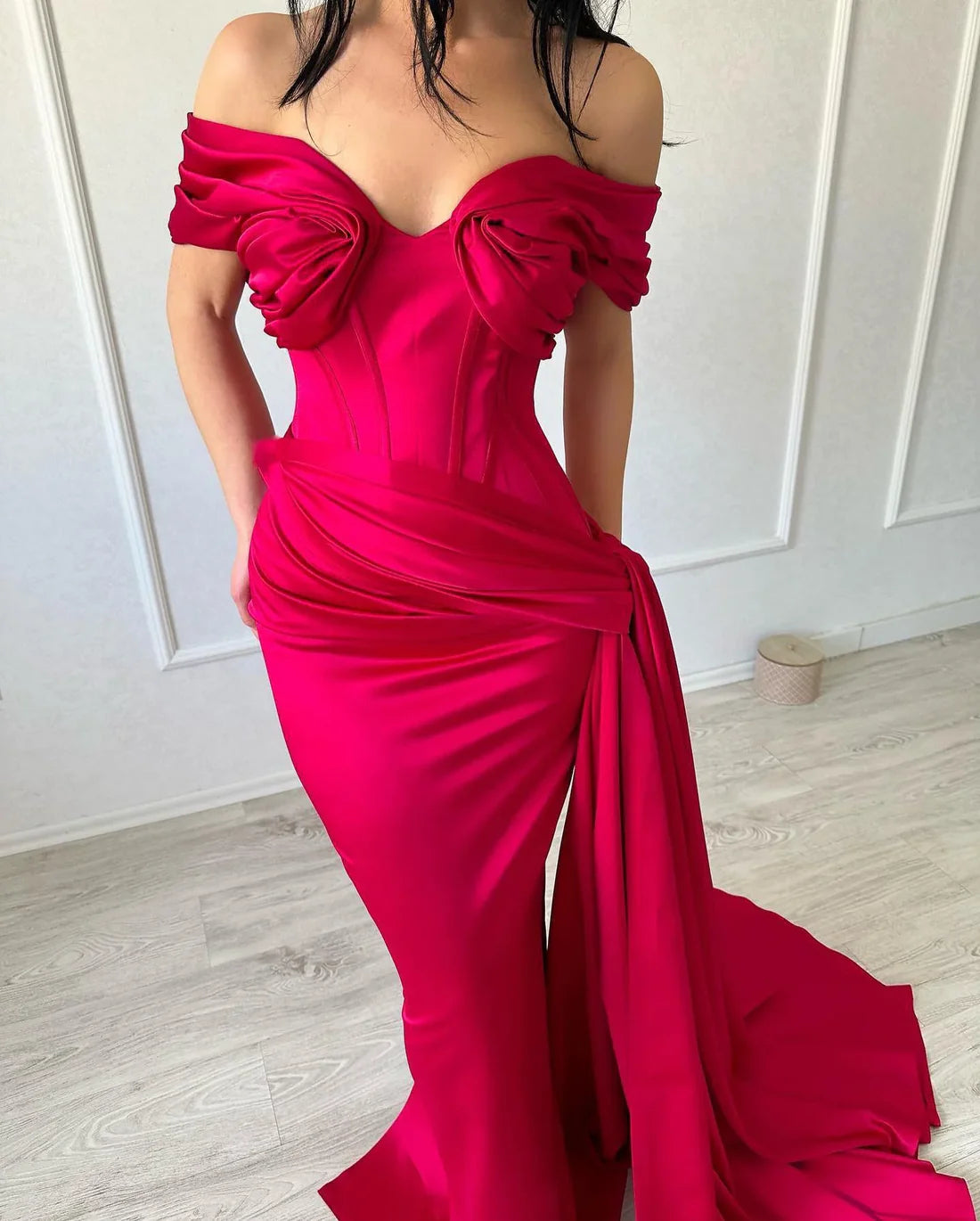Luolandi Elegant long fish tail off shoulder sleeveless V-neck satin purple red evening dress Sexy