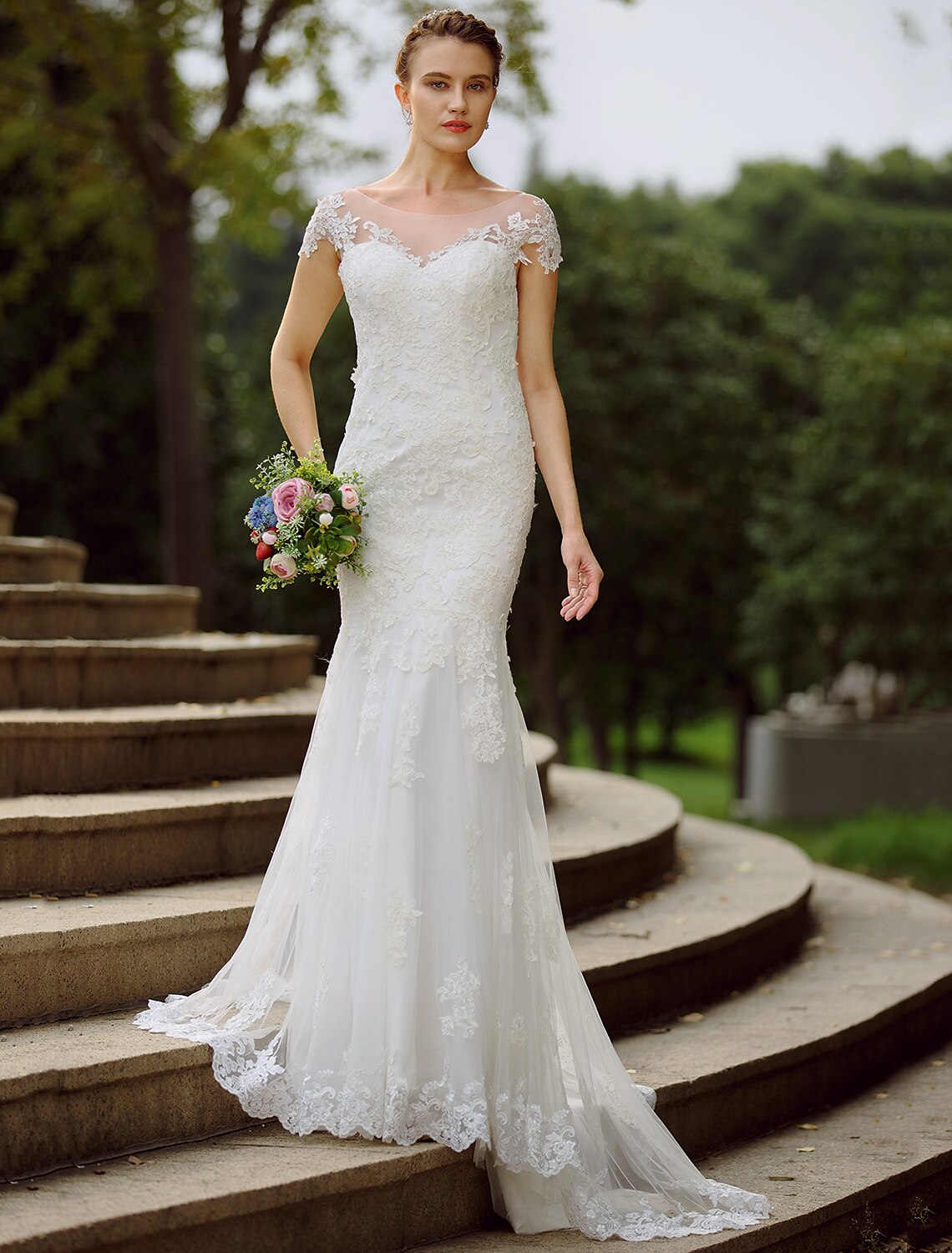 Luolandi Beach Wedding Dresses Mermaid / Trumpet Illusion Neck Short Sleeve Sweep Train Satin Bridal Gowns With Appliques