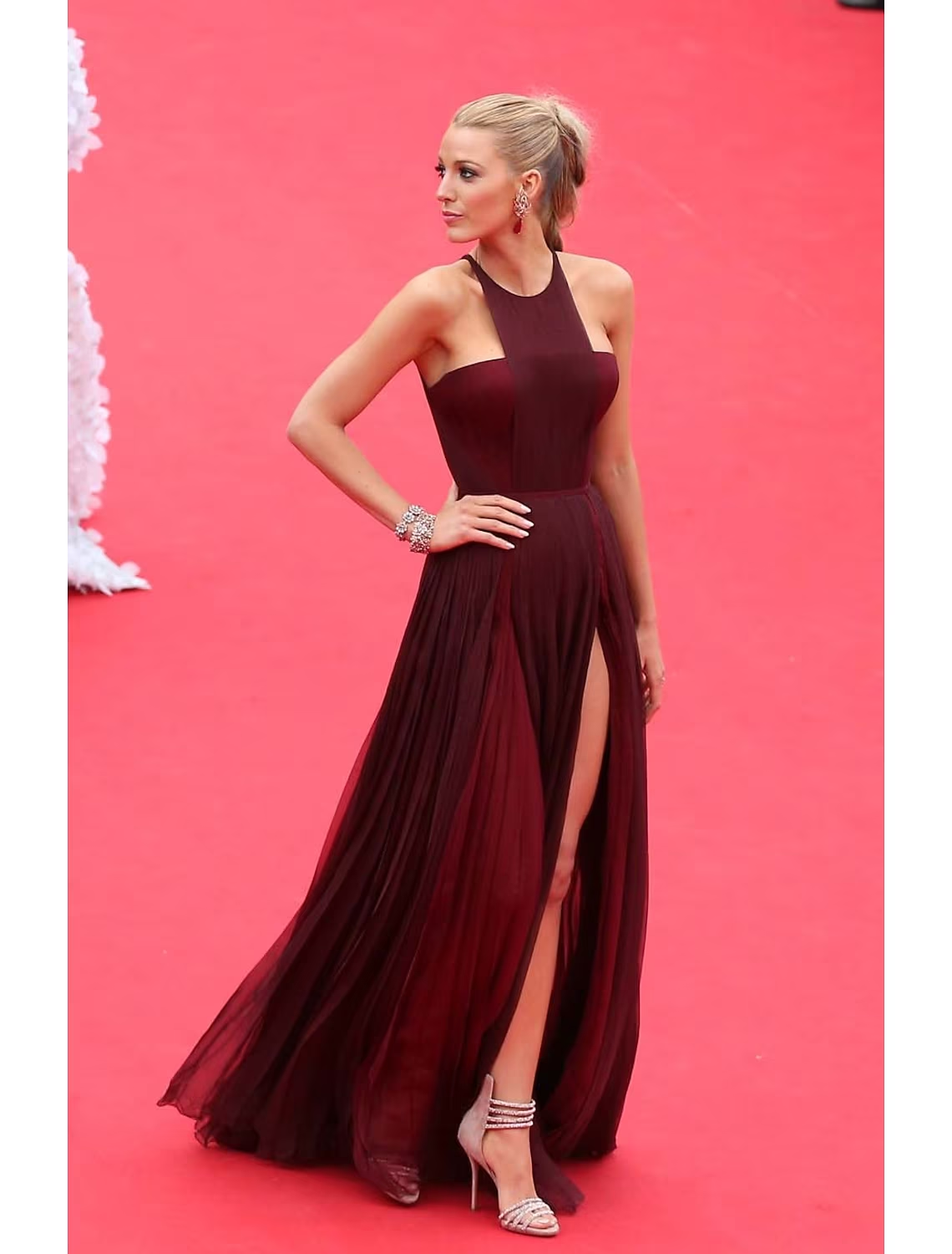 Luolandi Elegant Lively Burgundy Celebrity Prom Dress Cannes Film Festival Long Red Carpet Charming Evening Party Dress