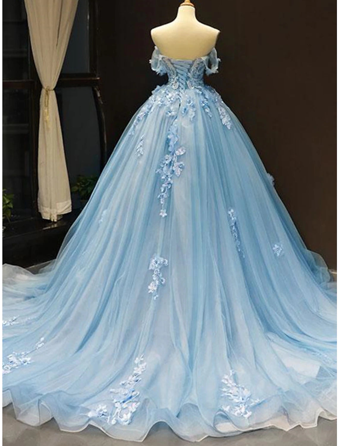 Ball Gown Prom Dresses Floral Wedding Dress Court Train Short Sleeve Sweetheart Lace with Pleats