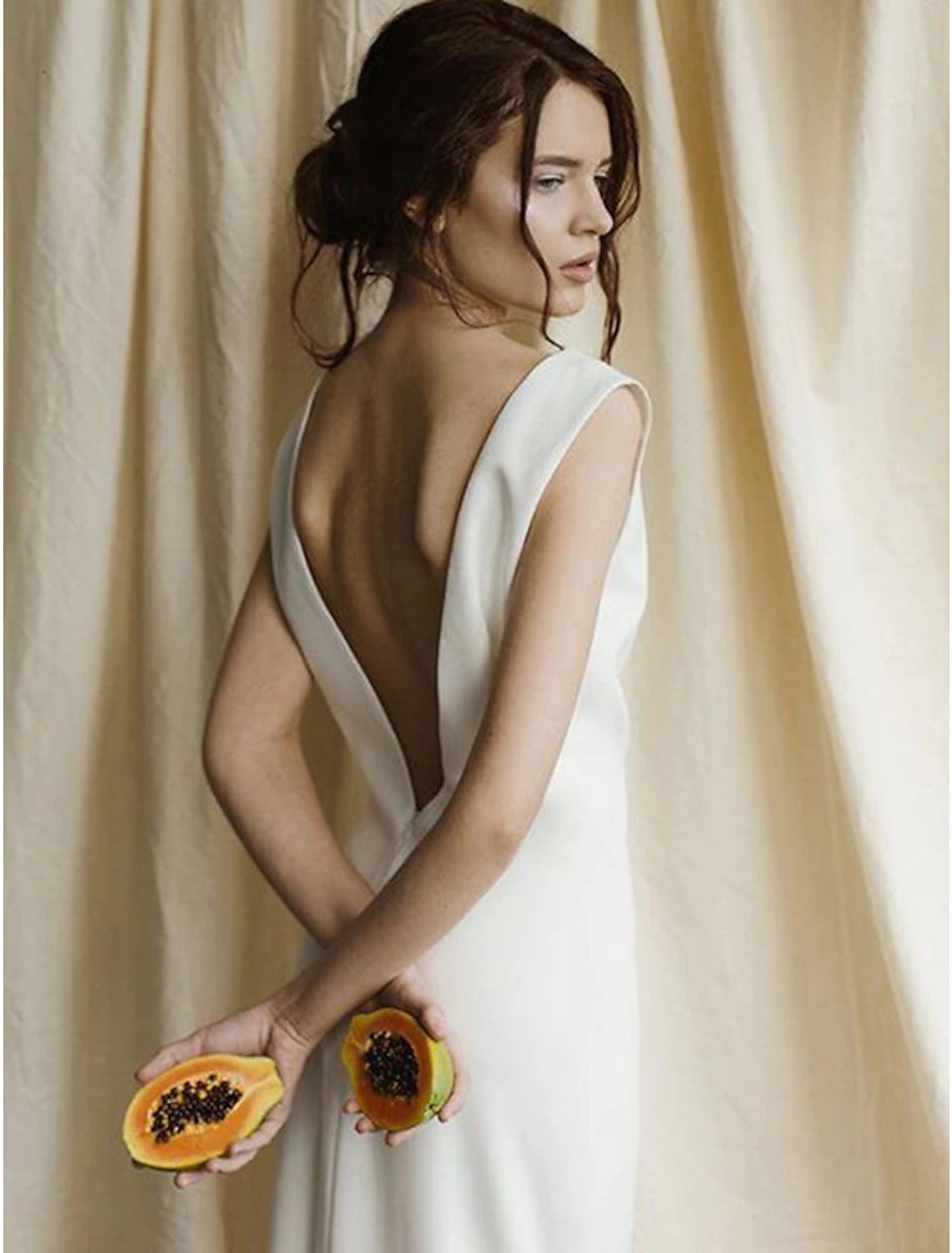 Luolandi Reception Open Back Casual Wedding Dresses Sheath / Column Scoop Neck Sleeveless Sweep / Brush Train Satin Bridal Gowns With Solid Colo rFall Wedding Party