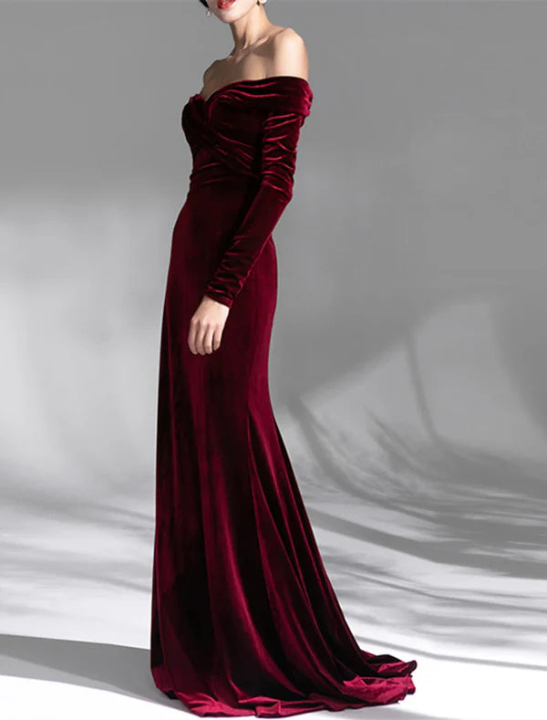 Luolandi Mermaid / Trumpet Evening Gown Open Back Dress Formal Wedding Guest Sweep / Brush Train Long Sleeve Off Shoulder Velvet with Ruched Evening Dress