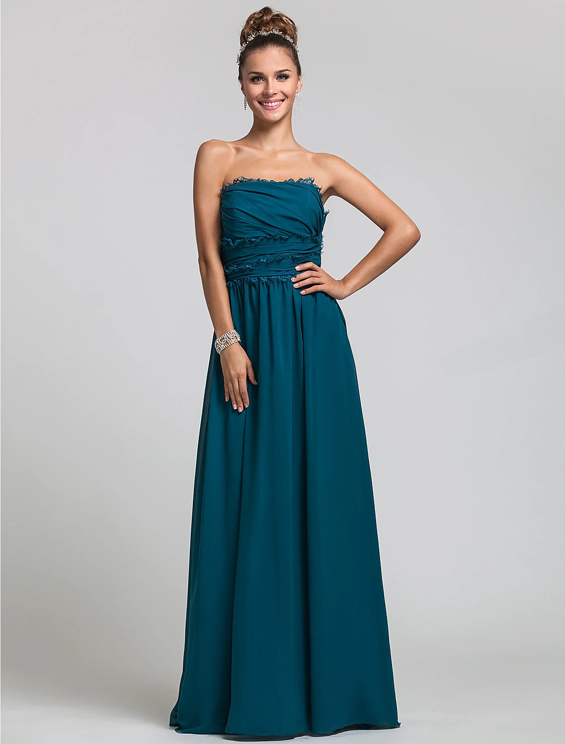 Luolandi Sheath / Column Strapless Floor Length Chiffon Bridesmaid Dress with Side Draping