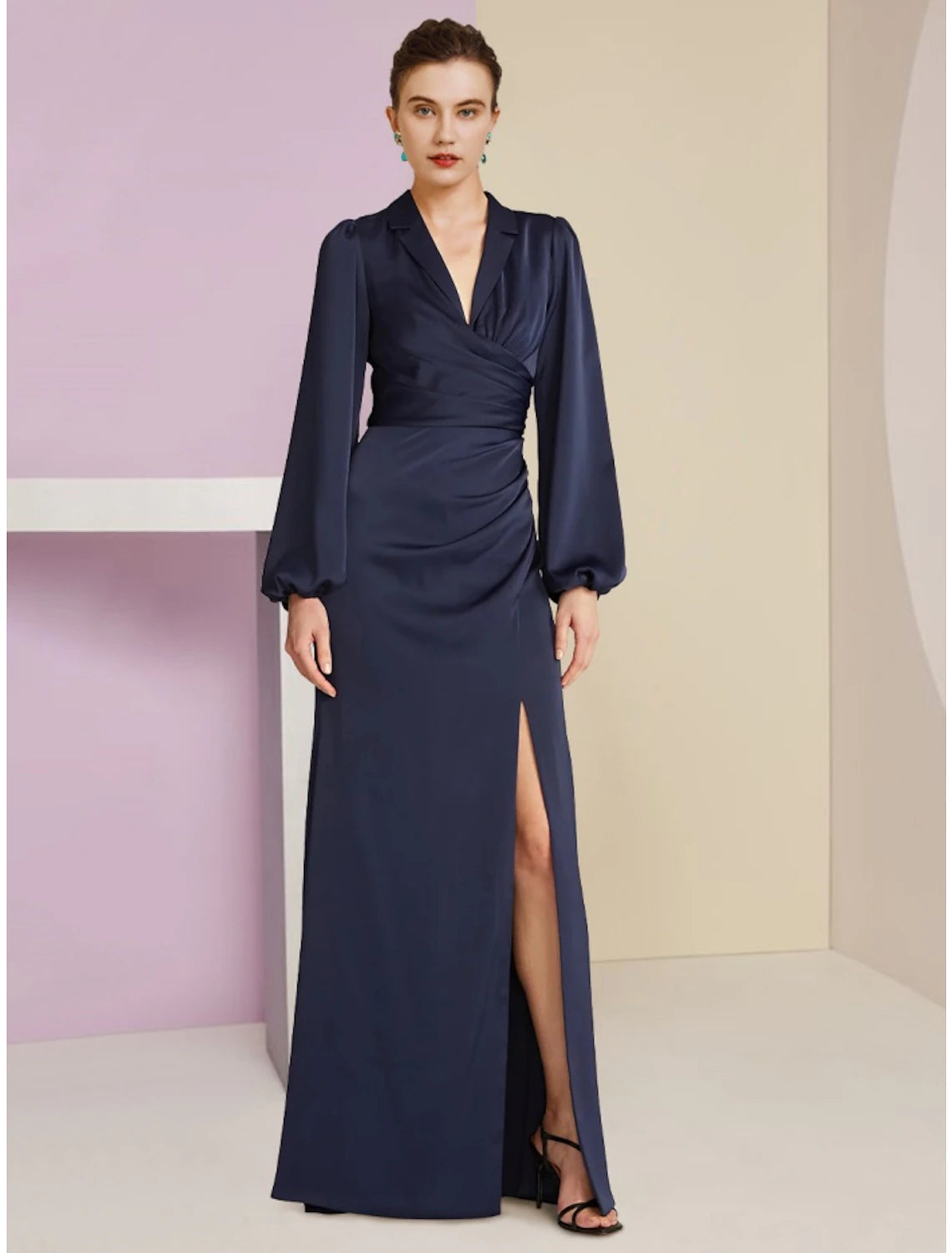 Luolandi Sheath / Column Mother of the Bride Dress Wedding Guest Elegant V Neck Floor Length Satin Long Sleeve