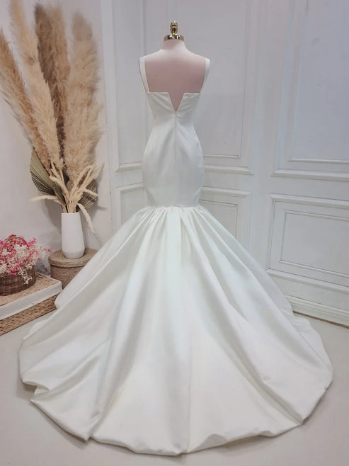 Luolandi Mermaid Simple Satin Wedding Dress Sweep Train Bridal Gown Floor Length