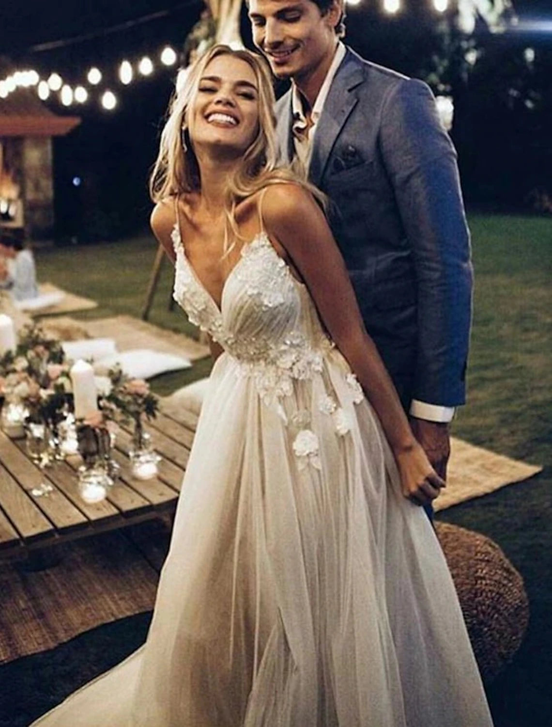 Luolandi Beach Wedding Dresses A-Line Sweetheart Camisole Spaghetti Strap Sweep / Brush Train Lace Bridal Gowns