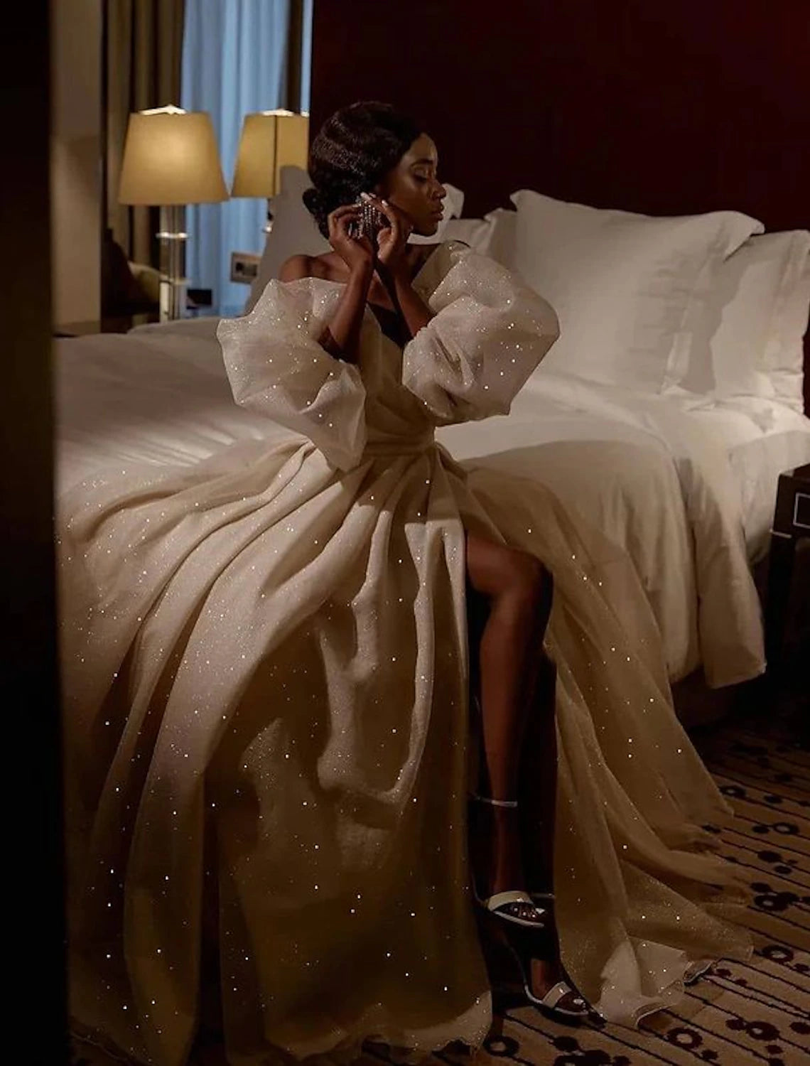 Luolandi Beach Sparkle & Shine Wedding Dresses A-Line Off Shoulder Short Sleeve Floor Length Sequined Bridal Gowns