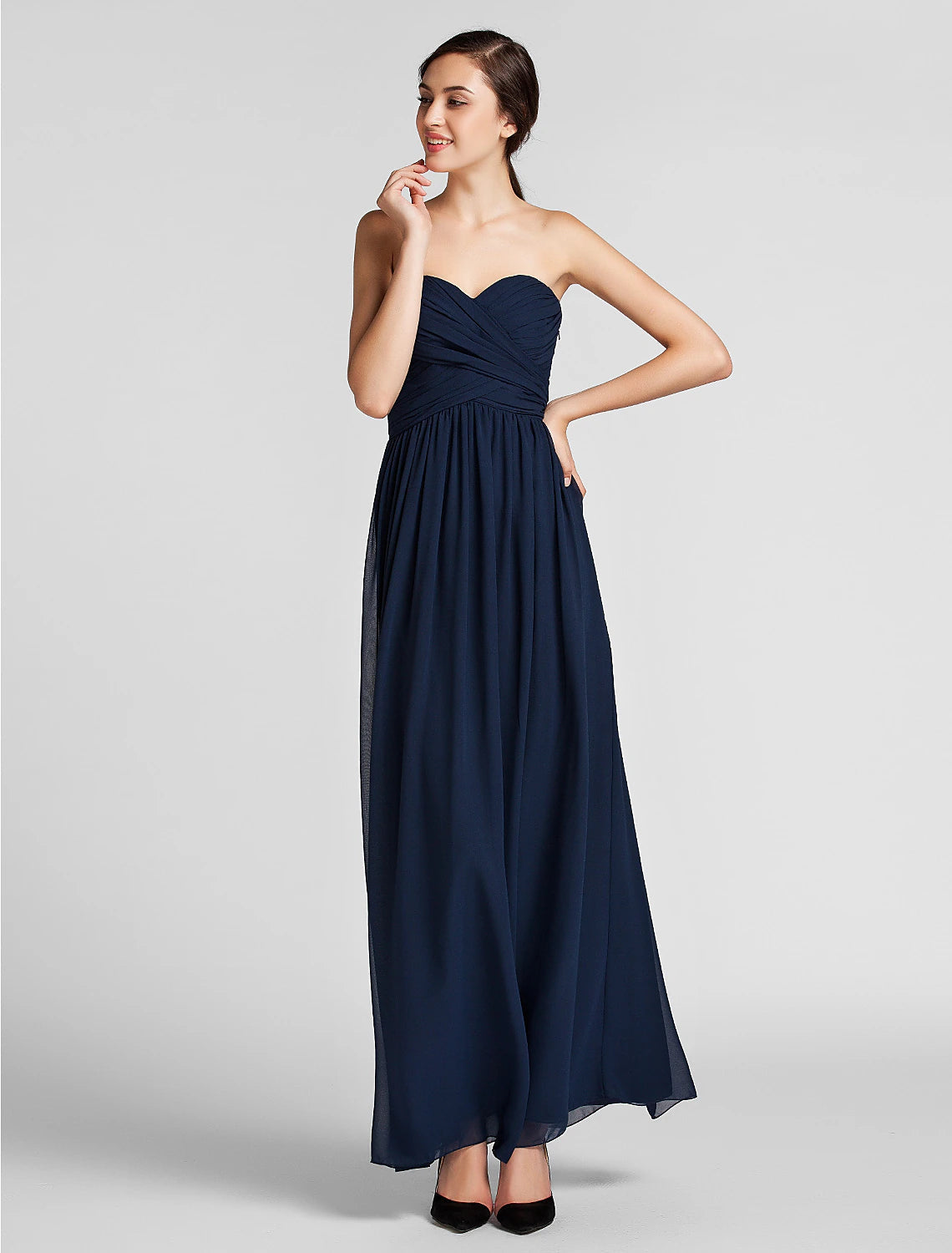Luolandi Sheath / Column Bridesmaid Dress Sweetheart Sleeveless Open Back Floor Length Chiffon with Criss Cross Draping