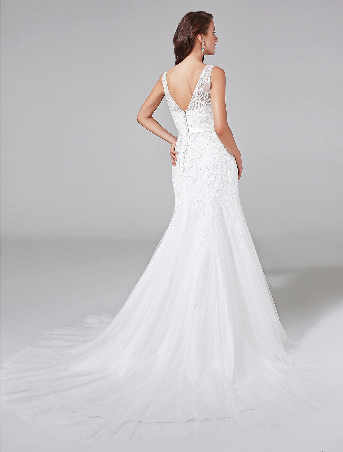 Luolandi Wedding Dresses A-Line V Neck Sleeveless Court Train Lace Bridal Gowns With Sash Beading