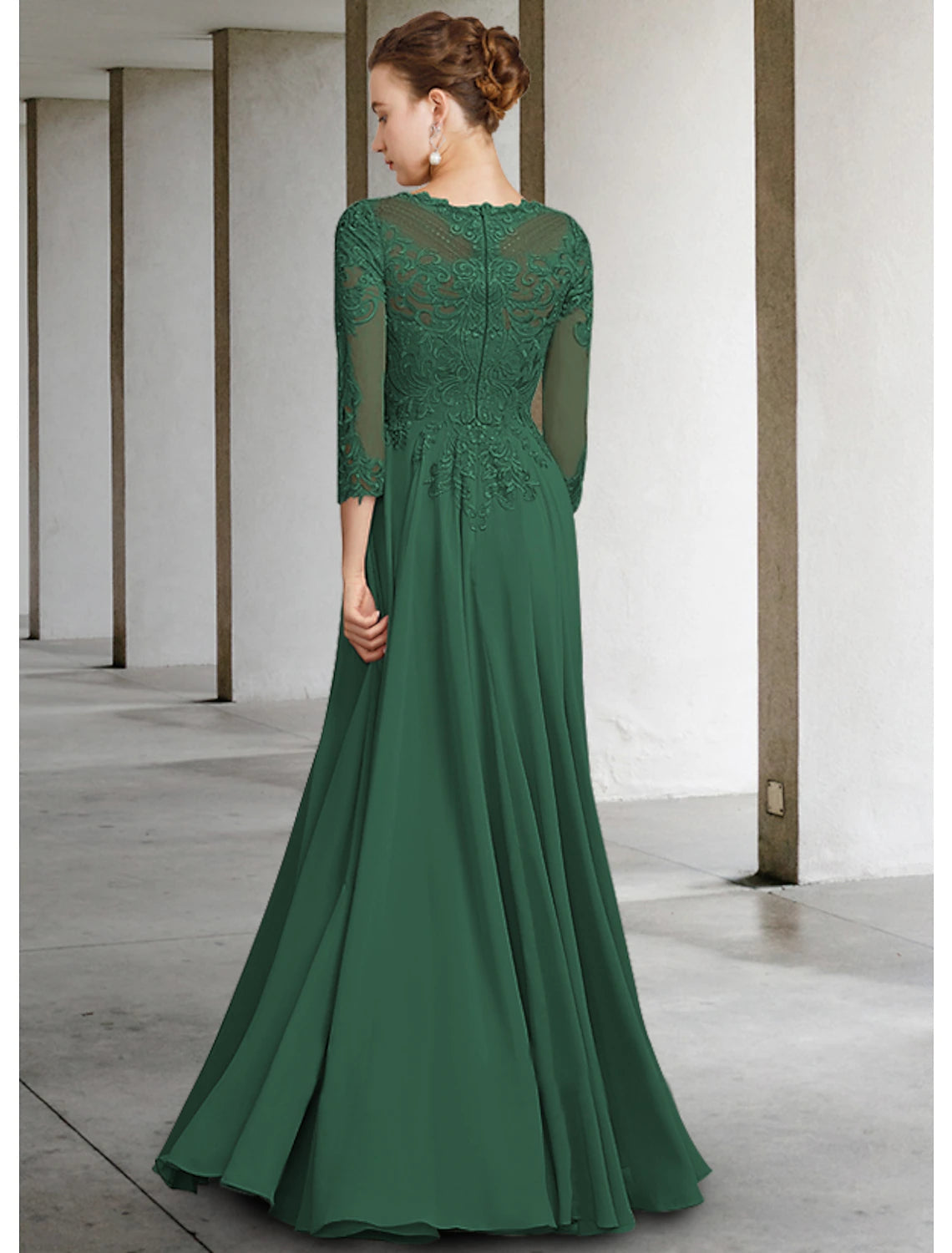 Luolandi A-Line Mother of the Bride Dress Elegant Jewel Neck Floor Length Chiffon Lace 3/4 Length Sleeve with Pleats