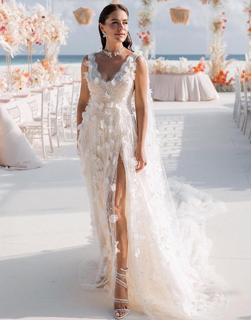 Luolandi A-line Lace Wedding Dress with Split V-neck Sexy Beautiful Bridal Gown No With bride veil