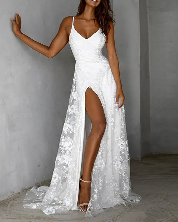 Luolandi Elegant Beach A Line Spaghetti Straps Lace Open Back Long Wedding Dress With Slit