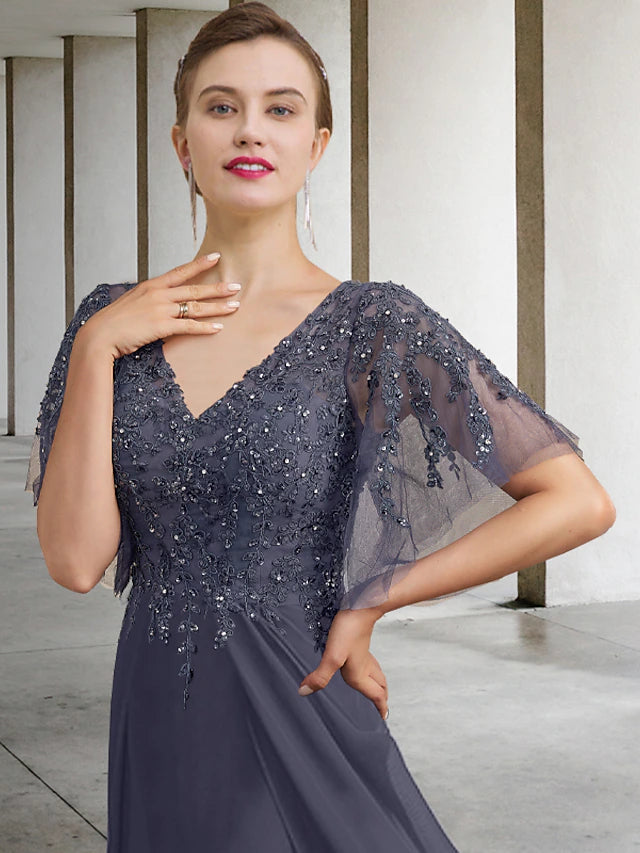 Luolandi A-Line Plus Size Curve Mother of the Bride Dress Elegant V Neck Floor Length Chiffon Lace Short Sleeve with Beading