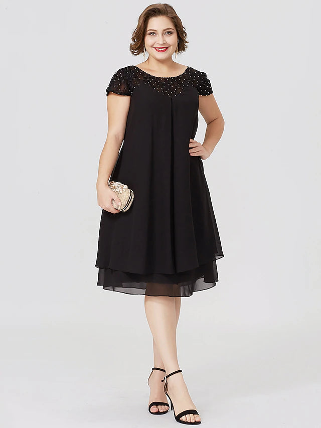 Luolandi Sheath / Column Mother of the Bride Dress Formal Little Black Dress Plus Size See Through Jewel Neck Knee Length Chiffon Lace Short Sleeve No with Pleats Beading