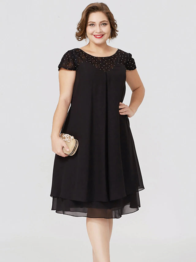 Luolandi Sheath / Column Mother of the Bride Dress Formal Little Black Dress Plus Size See Through Jewel Neck Knee Length Chiffon Lace Short Sleeve No with Pleats Beading