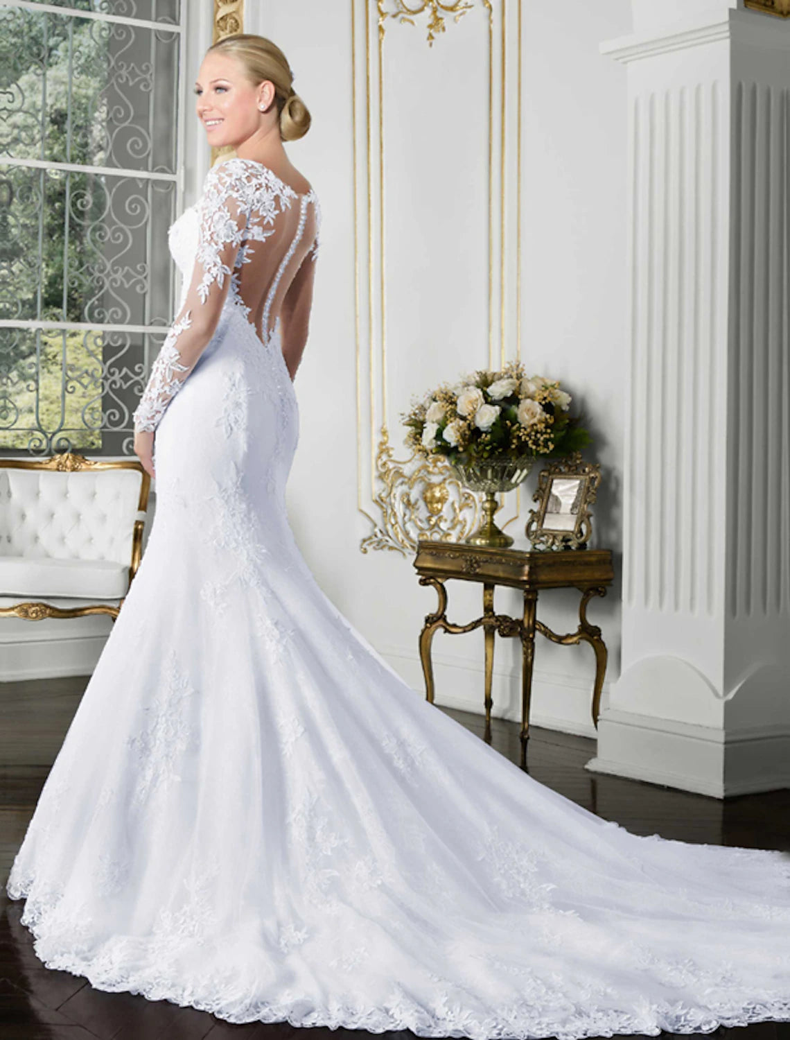 Luolandi Open Back Sexy Formal Fall Wedding Dresses Mermaid / Trumpet Illusion Neck Long Sleeve Chapel Train Lace Bridal Gowns