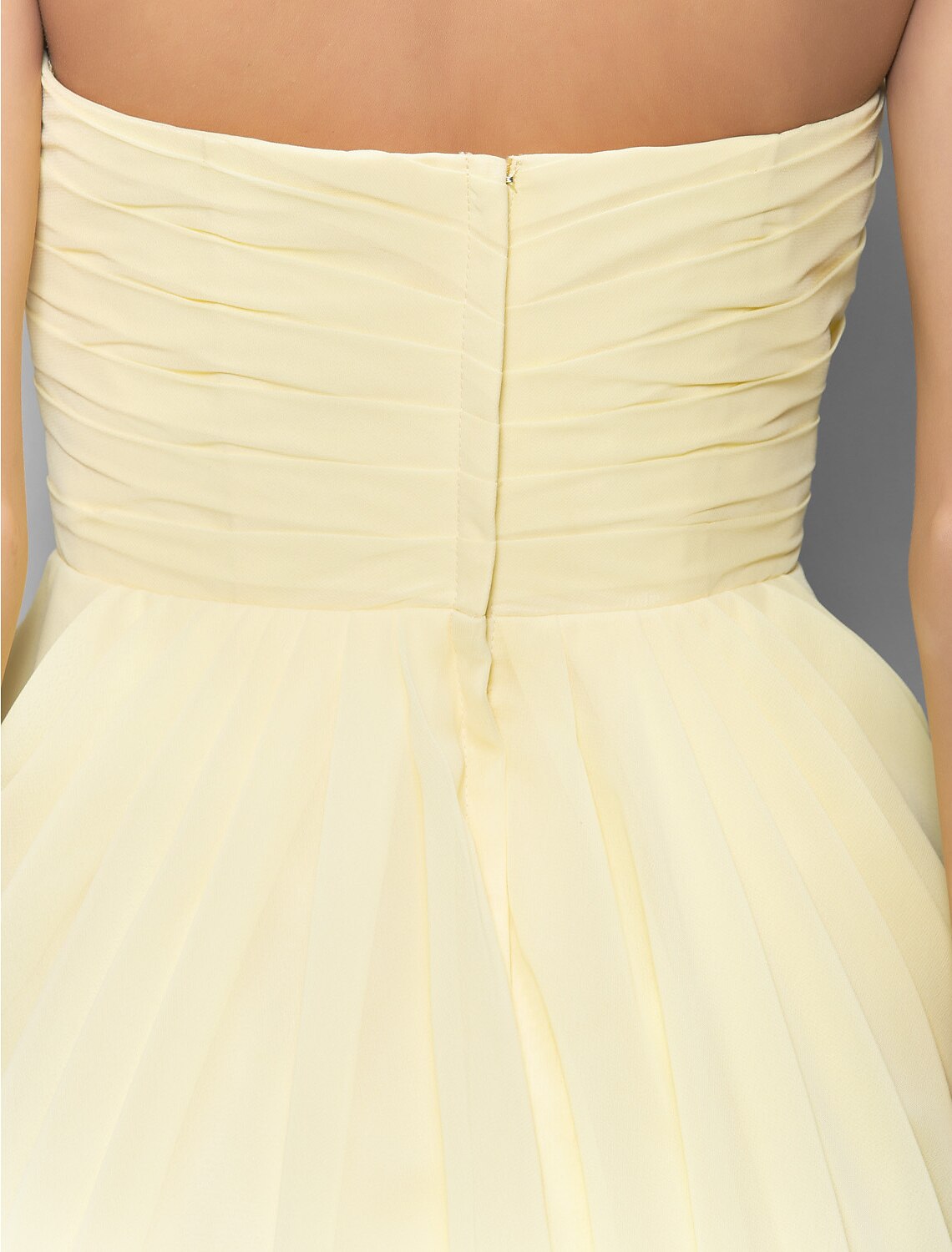 Luolandi A-Line Sweetheart Neckline Knee Length Chiffon Bridesmaid Dress with Appliques Draping