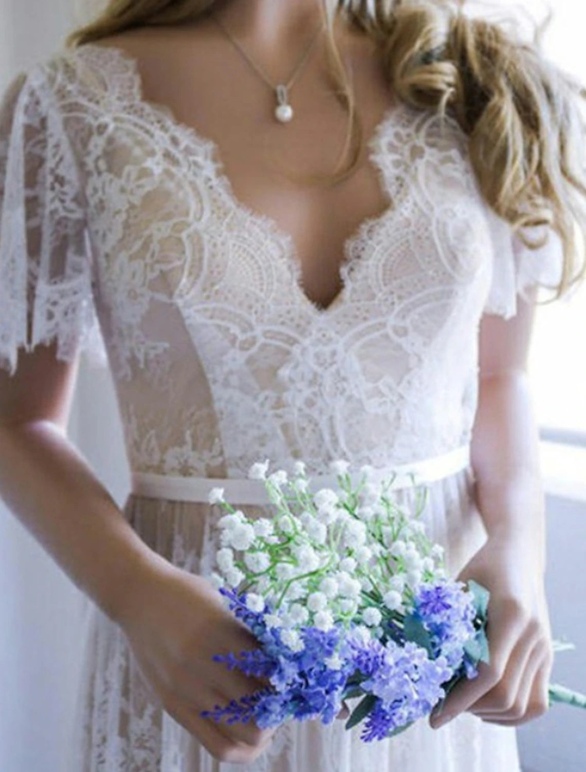 Luolandi Beach Sexy Wedding Dresses in Color Boho Wedding Dresses A-Line V Neck Short Sleeve Sweep / Brush Train Lace Bridal Gowns With Sashes / Ribbons Sash