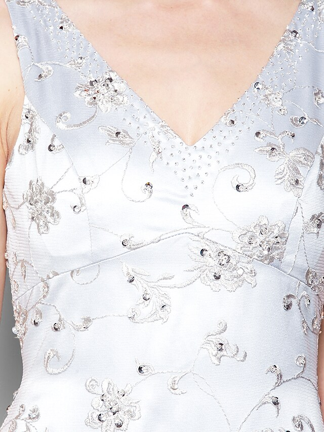 Luolandi Mother of the Bride Dress Sparkle & Shine V Neck Floor Length Lace Tulle Sleeveless with Lace Beading Beautiful