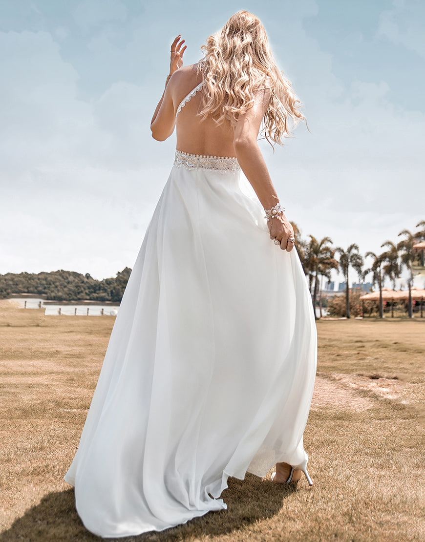 Luolandi Lace Backless Spaghetti Straps Boho Wedding Dress with with Slit Floor Length Ivory Sexy