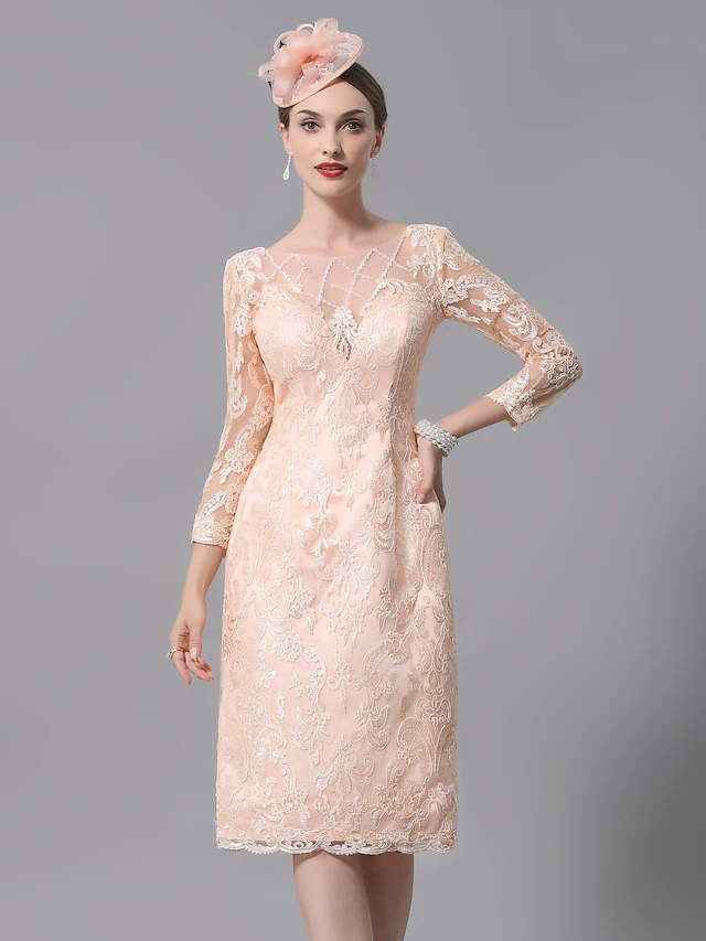 Luolandi Mother of the Bride Dress Plus Size Sexy See Through Bateau Neck Knee Length Lace 3/4 Length Sleeve with Appliques Peach