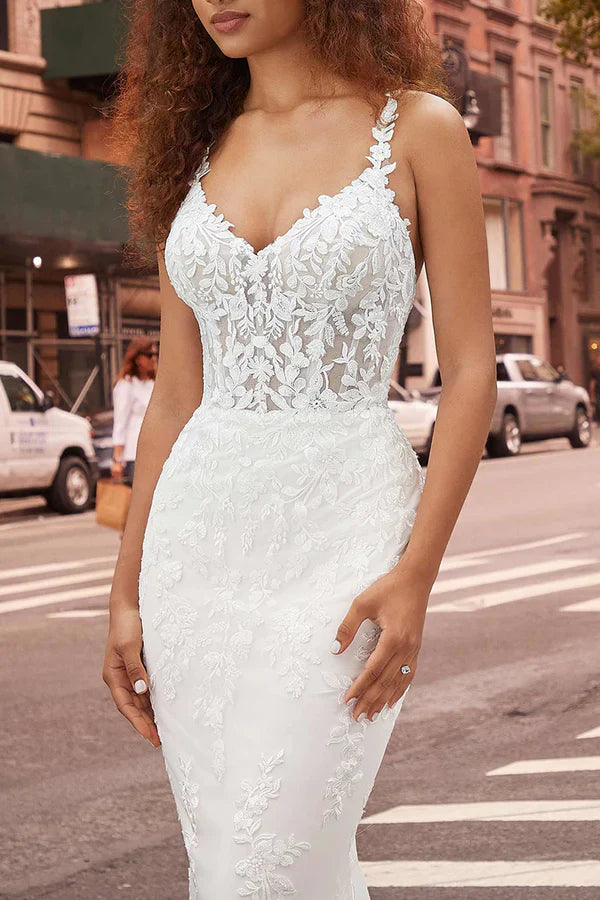 Luolandi Thin shoulder strap V-neck fishtail wedding dress with detachable hem and lace bridal gown Beautiful