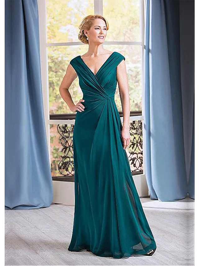 Luolandi A-Line Mother of the Bride Dress Elegant Plunging Neck Floor Length Chiffon Sleeveless with Ruching Pure Color