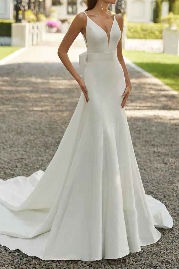 Luolandi V-neck thin shoulder strap A-line bow tail satin wedding dress Open Back Sexy