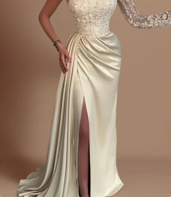 Luolandi Mermaid / Trumpet Gold Evening Gown Wedding Guest Sweep / Brush Train Long Sleeve One Shoulder Bridesmaid Dress Satin with Rhinestone Appliques And Slit