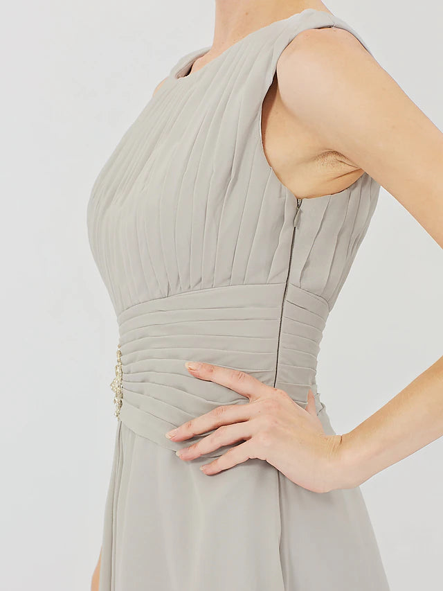 Luolandi Sheath / Column Mother of the Bride Dress Formal Classic & Timeless Elegant & Luxurious Convertible Dress Jewel Neck Knee Length Chiffon 3/4 Length Sleeve with Criss Cross