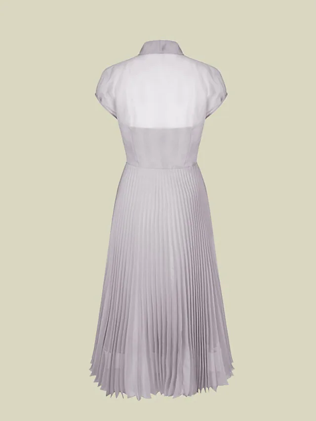 Luolandi A-Line Mother of the Bride Dress Elegant Jewel Neck Tea Length Organza Short Sleeve with Bow(s)  Light gray