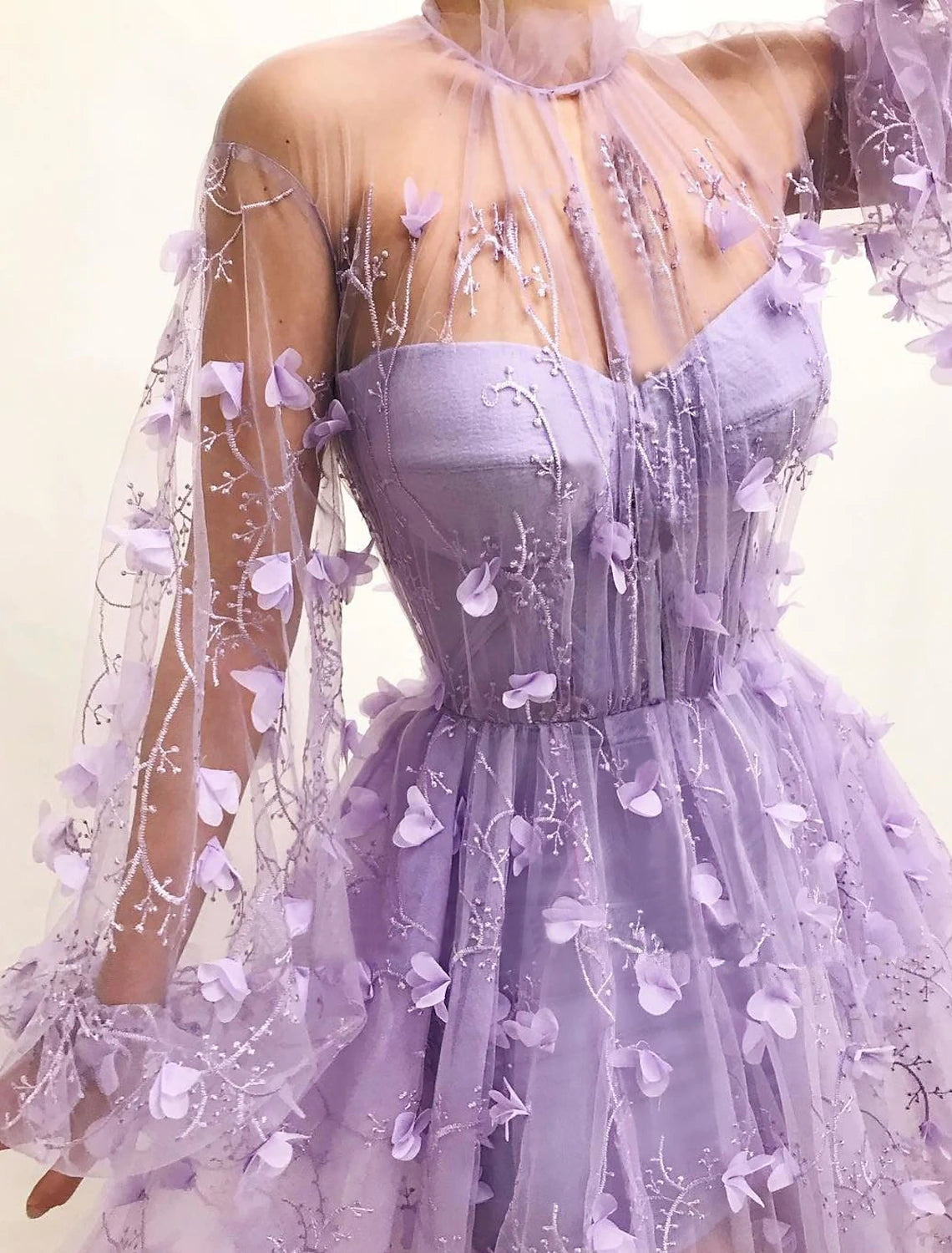 Luolandi A-Line Prom Dresses Wedding Guest Prom Floor Length Long Sleeve V Neck Tulle with Appliques Lilac