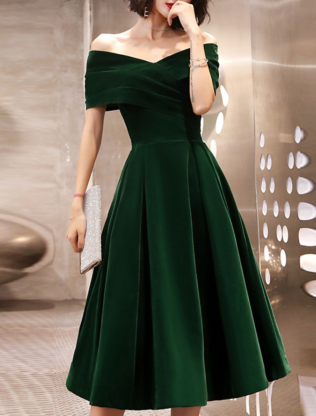 Luolandi A-Line Black Dress Plus Size Cocktail Party Prom Tea Length Short Sleeve Off Shoulder Velvet with Ruched