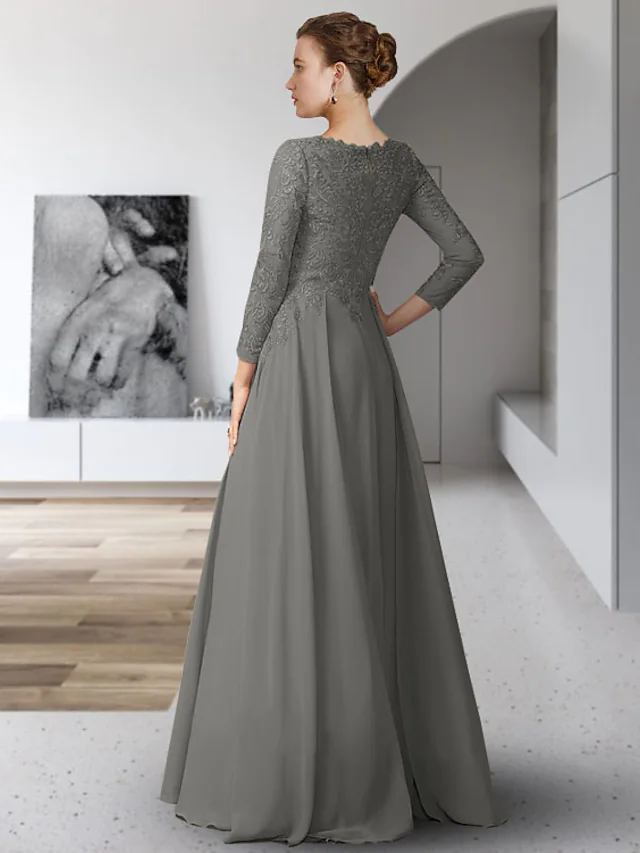 Luolandi Mother of the Bride Dress Elegant V Neck Floor Length Chiffon Lace 3/4 Length Sleeve with Pleats Appliques Beautiful