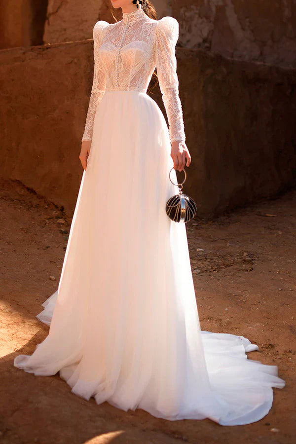 Luolandi A Line Muslim high necked lace long sleeved retro wedding dress Beautiful