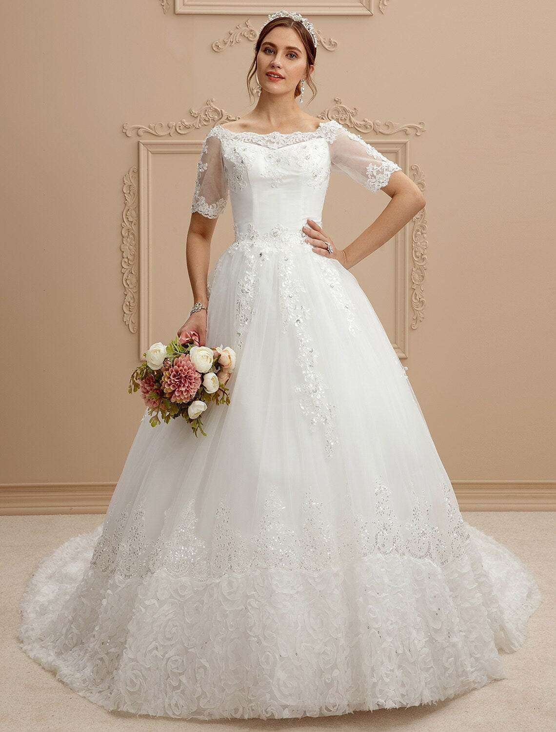 Luolandi A-Line Bateau Neck Cathedral Train Lace Made-To-Measure Long Wedding Dresses with Lace