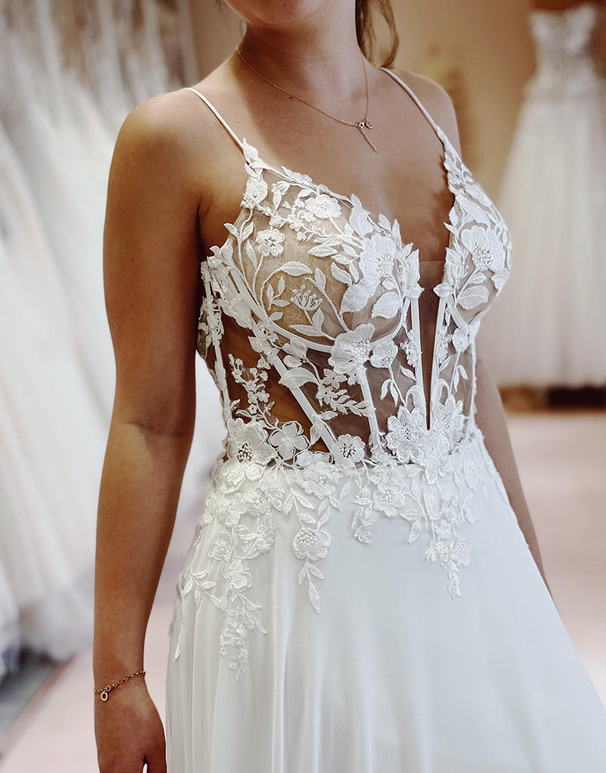 Luolandi A Line Spaghetti Straps Open Back Ivory Corset Bridal Dress Sexy Beautiful