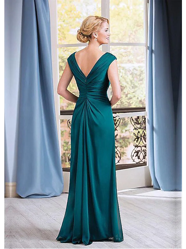 Luolandi A-Line Mother of the Bride Dress Elegant Plunging Neck Floor Length Chiffon Sleeveless with Ruching Pure Color