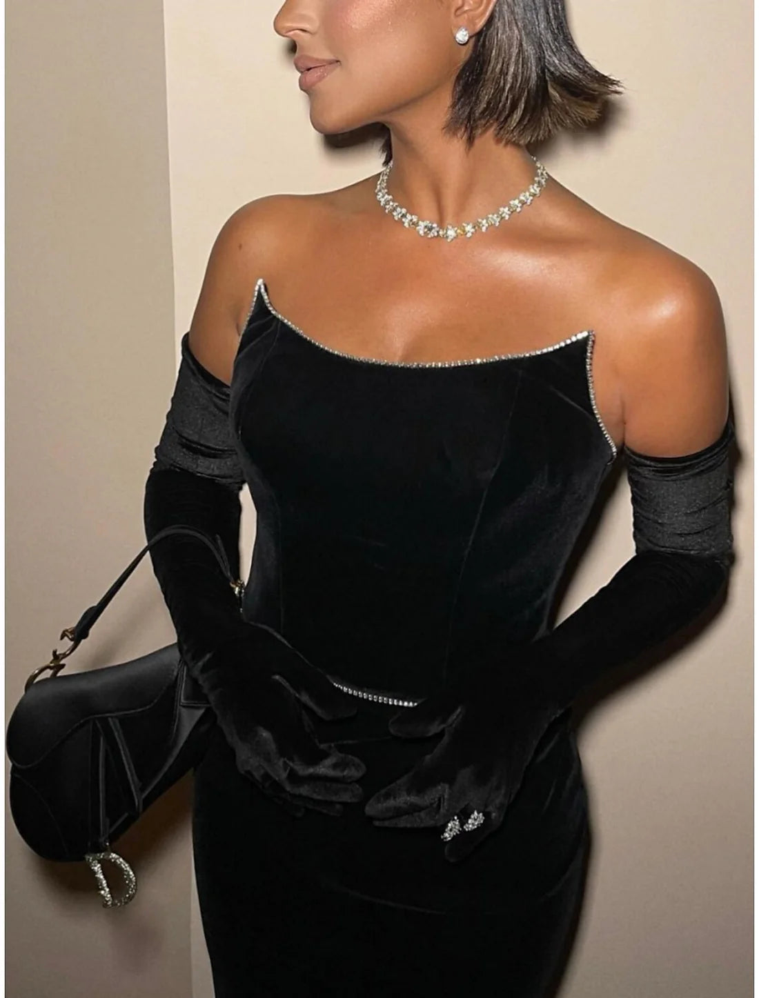 Luolandi Mermaid Black Dress Plus Size Evening Gown Elegant Dress Formal Sweep / Brush Train Sleeveless Strapless Velvet with Ruched Sequin Sexy Without gloves