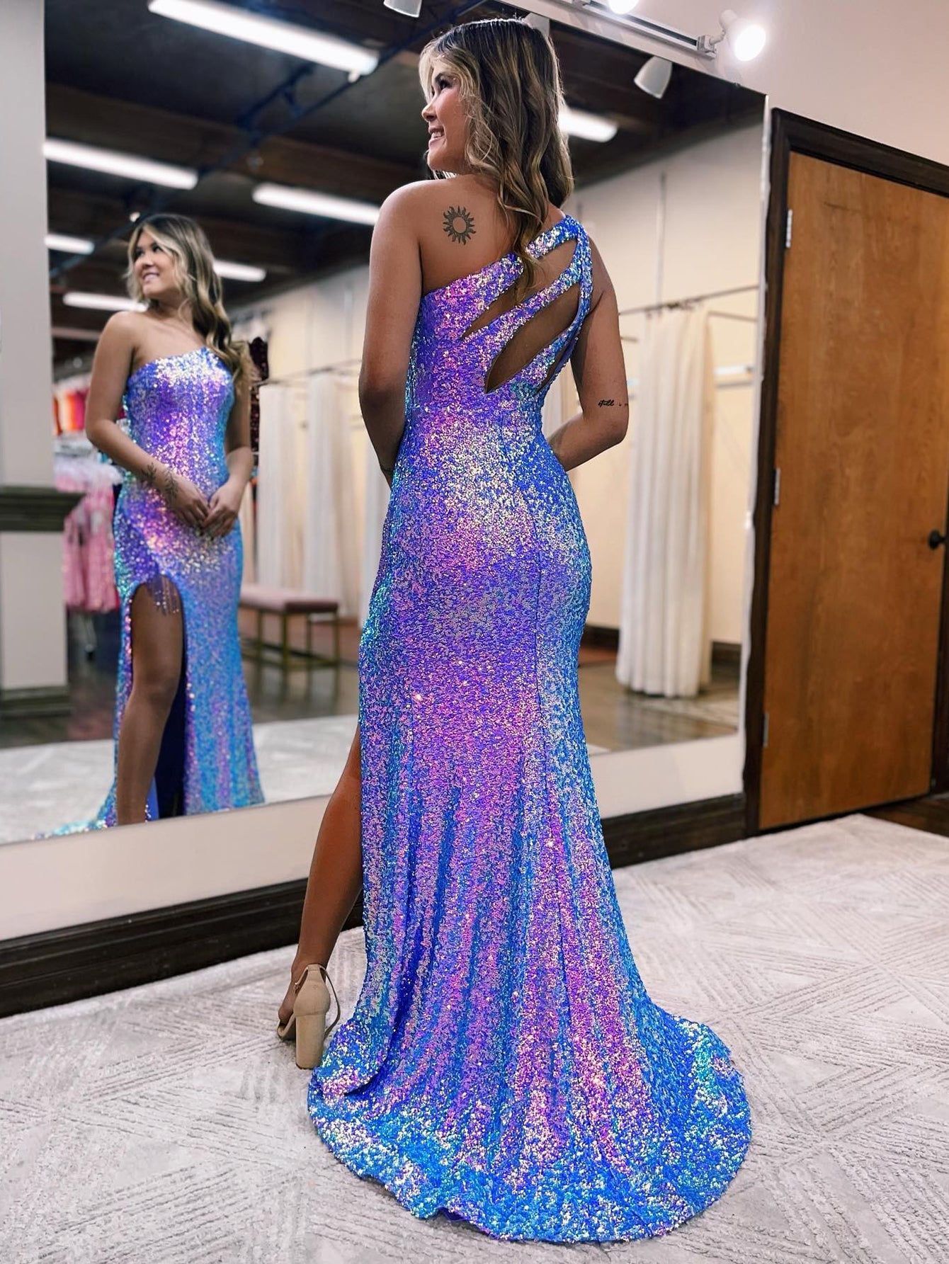 Luolandi Mermaid One Shoulder Sequin Prom Dress with Slit Sexy Sparkly Evening Dresses