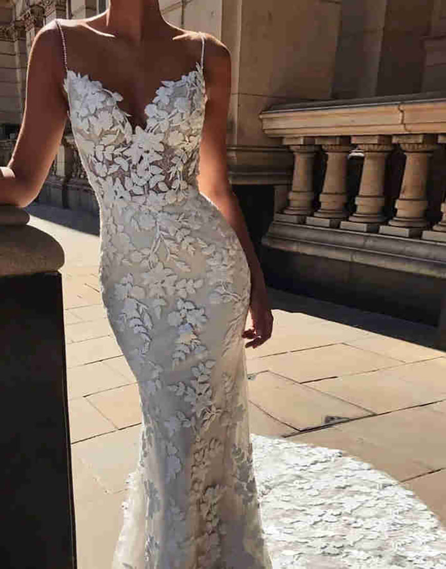 Luolandi Ivory Spaghetti Straps Open Back Long Bridal Dress Wedding Dresses Beautiful