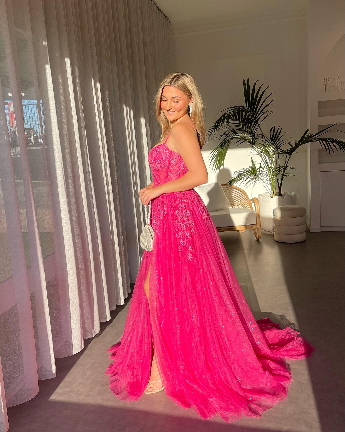 Luolandi Fuchsia A-line Sequin Long Prom Dress With Slit Sexy Beautiful