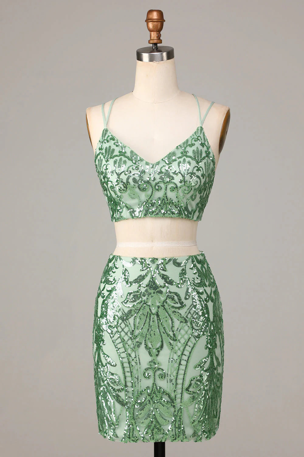 Luolandi Two Piece Spaghetti Straps Green Sequins Short Homecoming Dress Sexy
