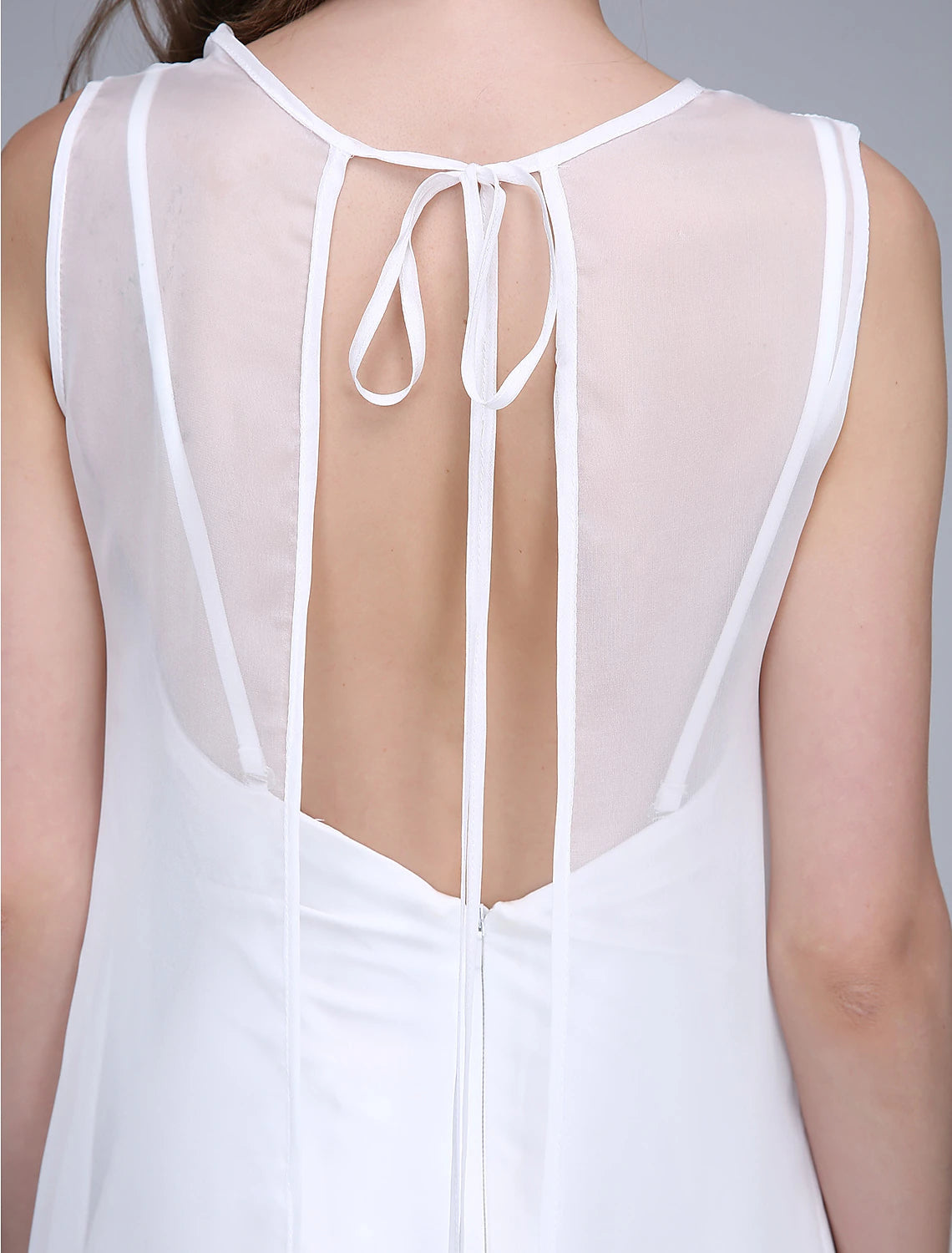 Luolandi Sheath / Column Bridesmaid Dress Bateau Neck Sleeveless Open Back Ankle Length Chiffon with Split Front