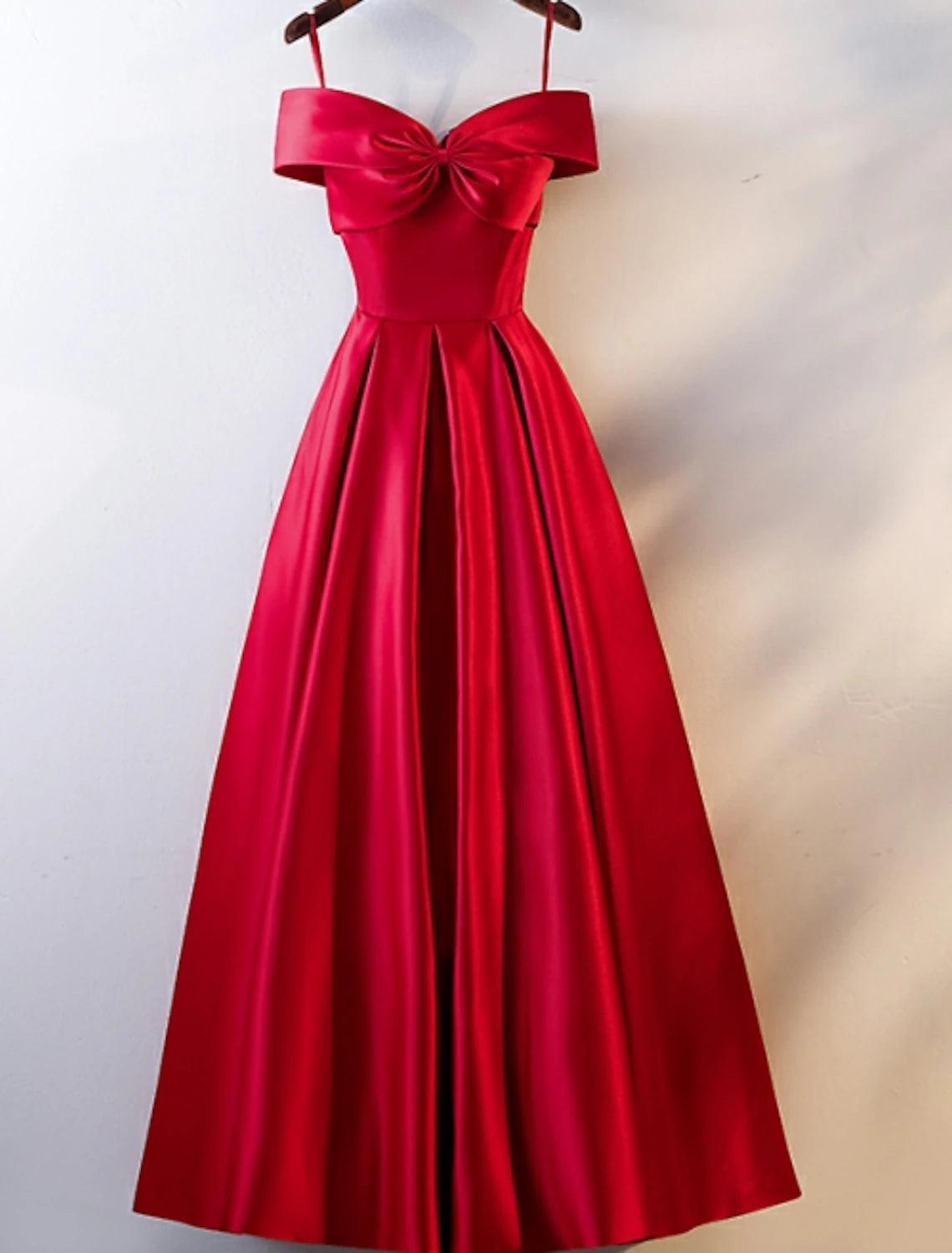 Luolandi A-Line Prom Dresses Open Back Dress Wedding Guest Prom Floor Length Short Sleeve Off Shoulder Satin