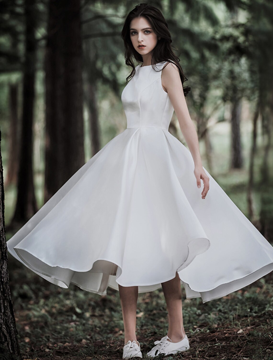 Luolandi Reception Little Dresses Wedding Dresses A-Line Scoop Neck Sleeveless Tea Length Satin Bridal Gowns