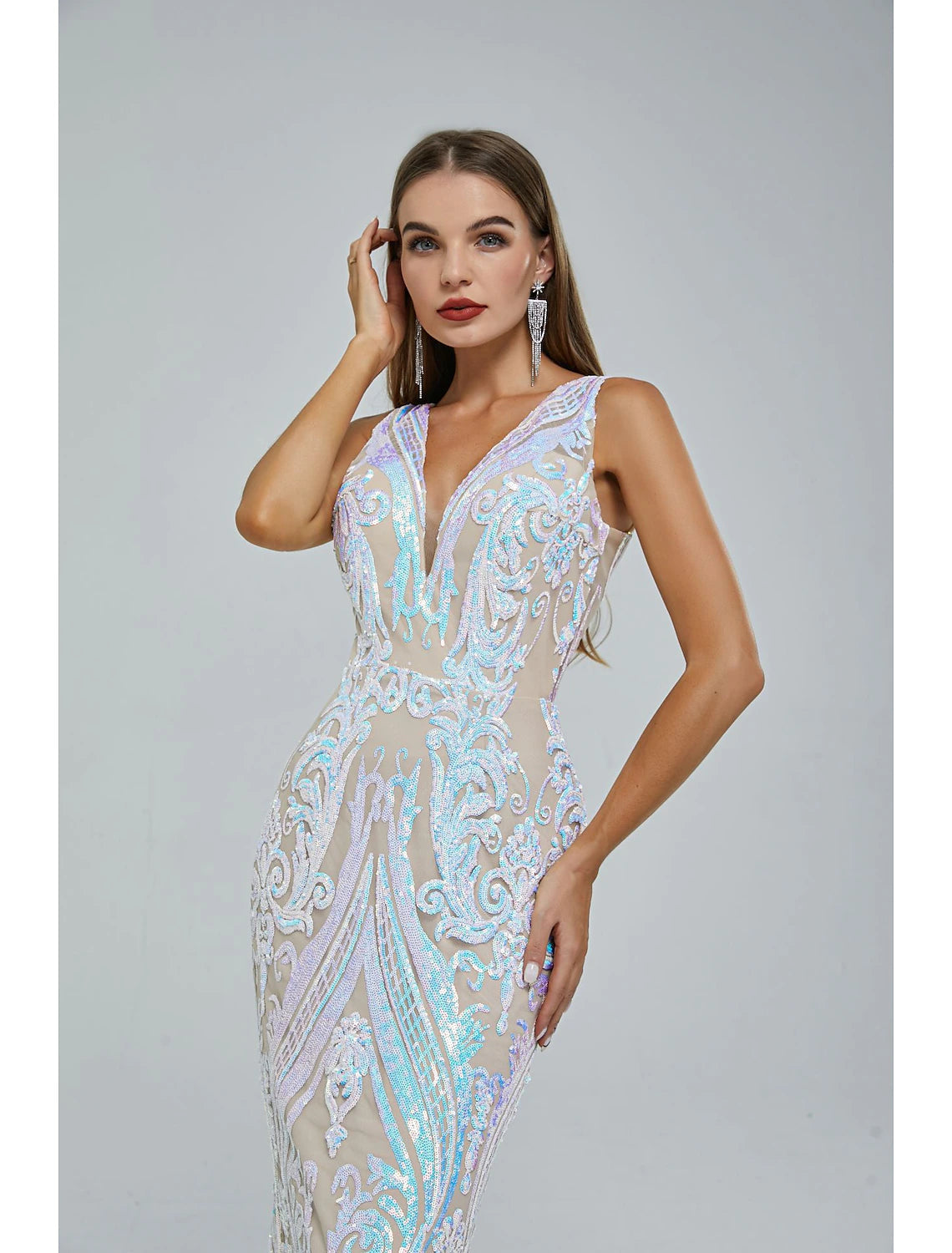 Luolandi Mermaid / Trumpet Evening Gown Sparkle & Shine Dress Wedding Guest Engagement Court Train Sleeveless V Neck Sequined