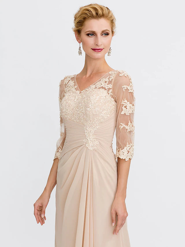 Luolandi A-Line Mother of the Bride Dress Plus Size Elegant See Through V Neck Floor Length Chiffon Half Sleeve with Appliques